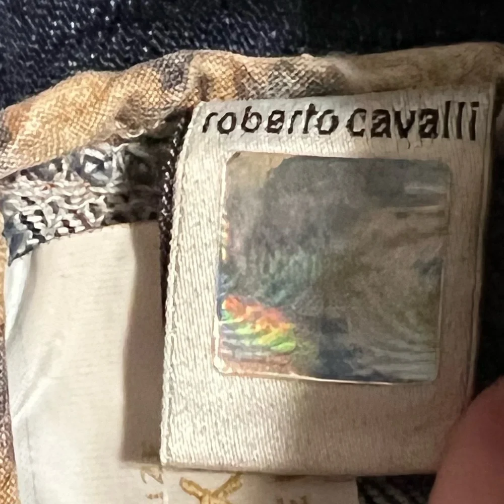 ROBERTO CAVALLI low rise flare jeans with snake hard wear and no pockets - Picture 8 of 8